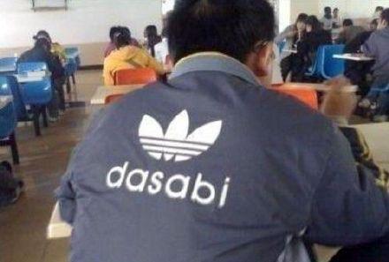 మΪ