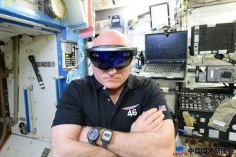 Աڹʿռվʹ΢HoloLens