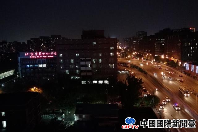 荣耀畅玩5C评测:899元能否叫板红米魅蓝?