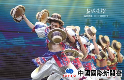 zcyang160526_