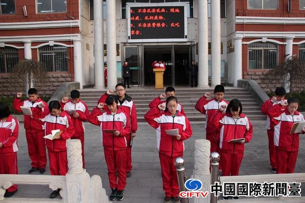 Ƭ 016.jpg