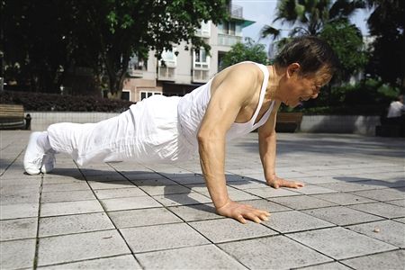 ¬�����������Գ�