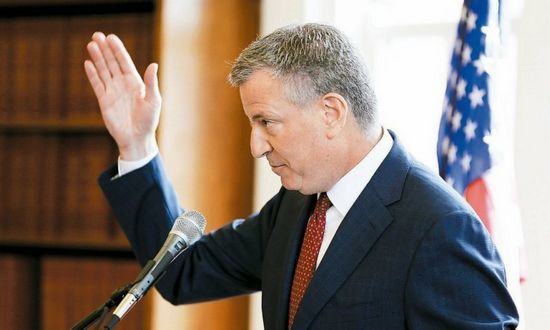 资料图:纽约市长白思豪。 资料图:纽约市长白思豪。