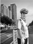 Э������ˮ�߱�ָ�Ե����� Ŀ������֤Ϊ�����