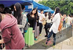 �����ѧ�н����ʣ���10������ÿ�ｱ40Ԫ